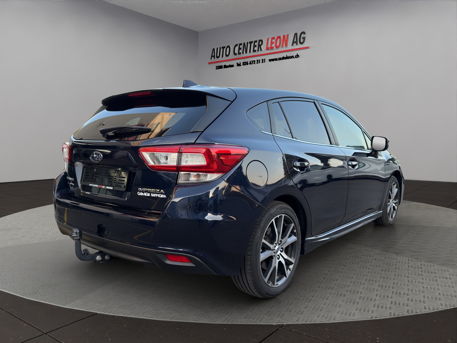 SUBARU Impreza 2.0 Luxury AWD Lineartronic-image-5