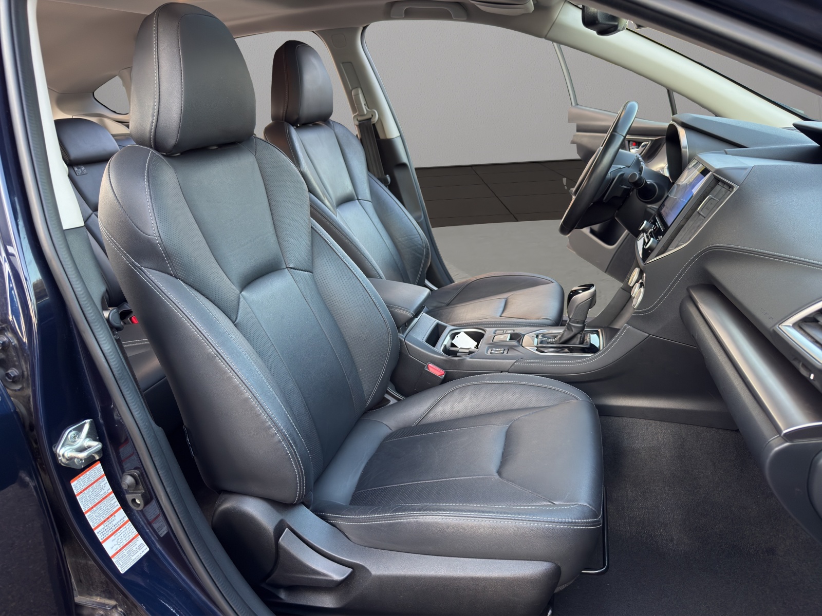 SUBARU Impreza 2.0 Luxury AWD Lineartronic-image-16