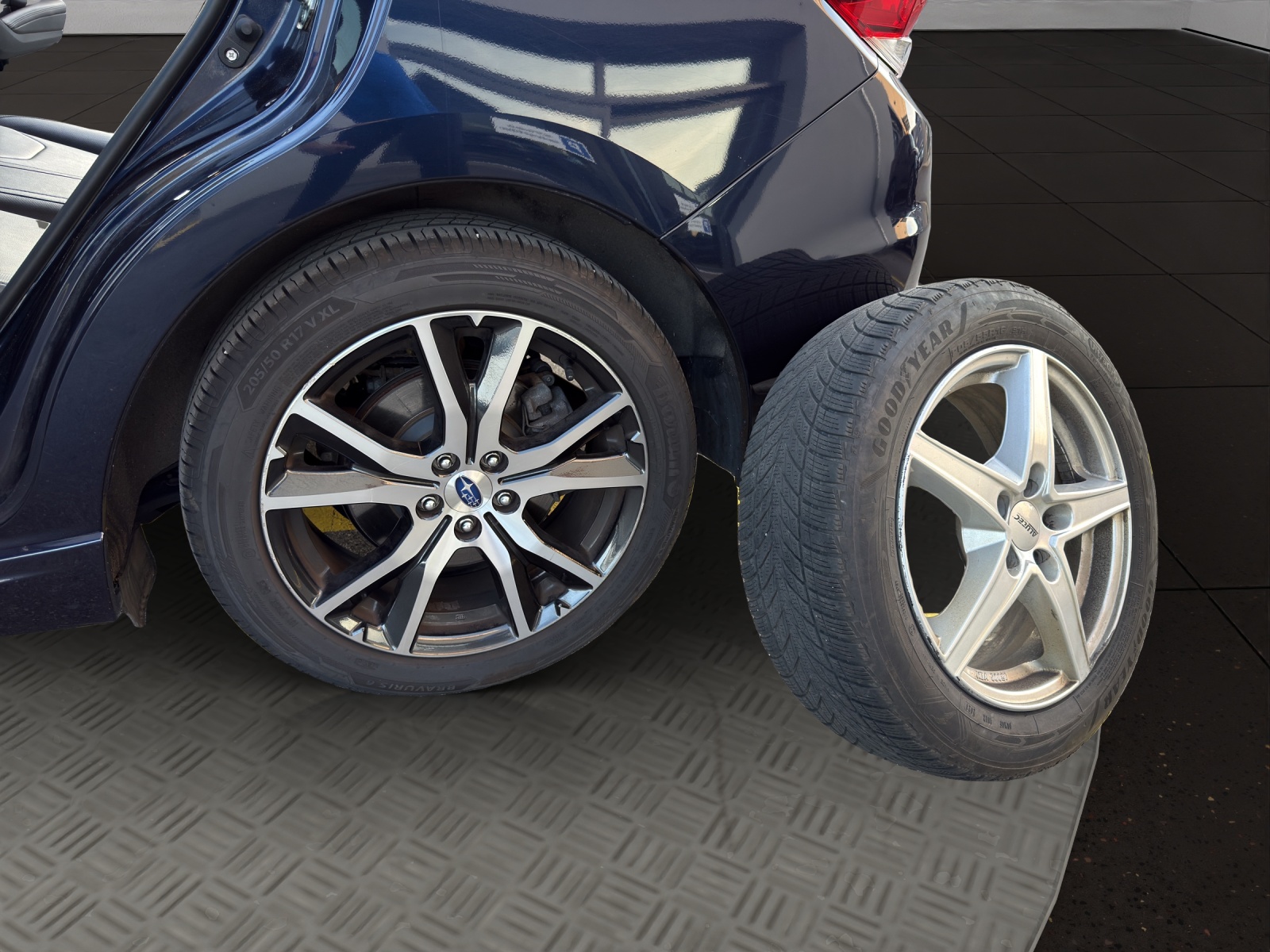 SUBARU Impreza 2.0 Luxury AWD Lineartronic-image-20