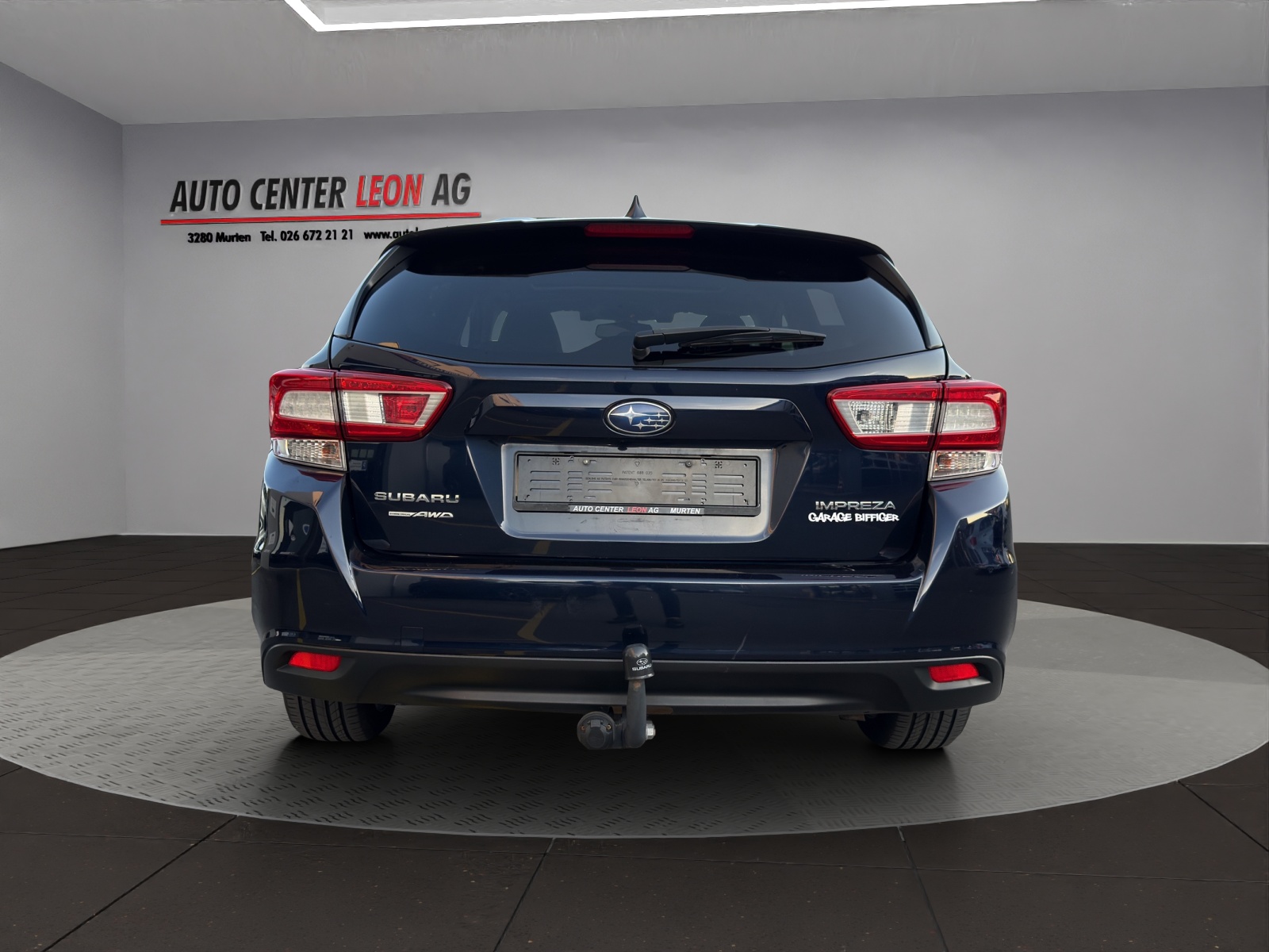 SUBARU Impreza 2.0 Luxury AWD Lineartronic-image-4
