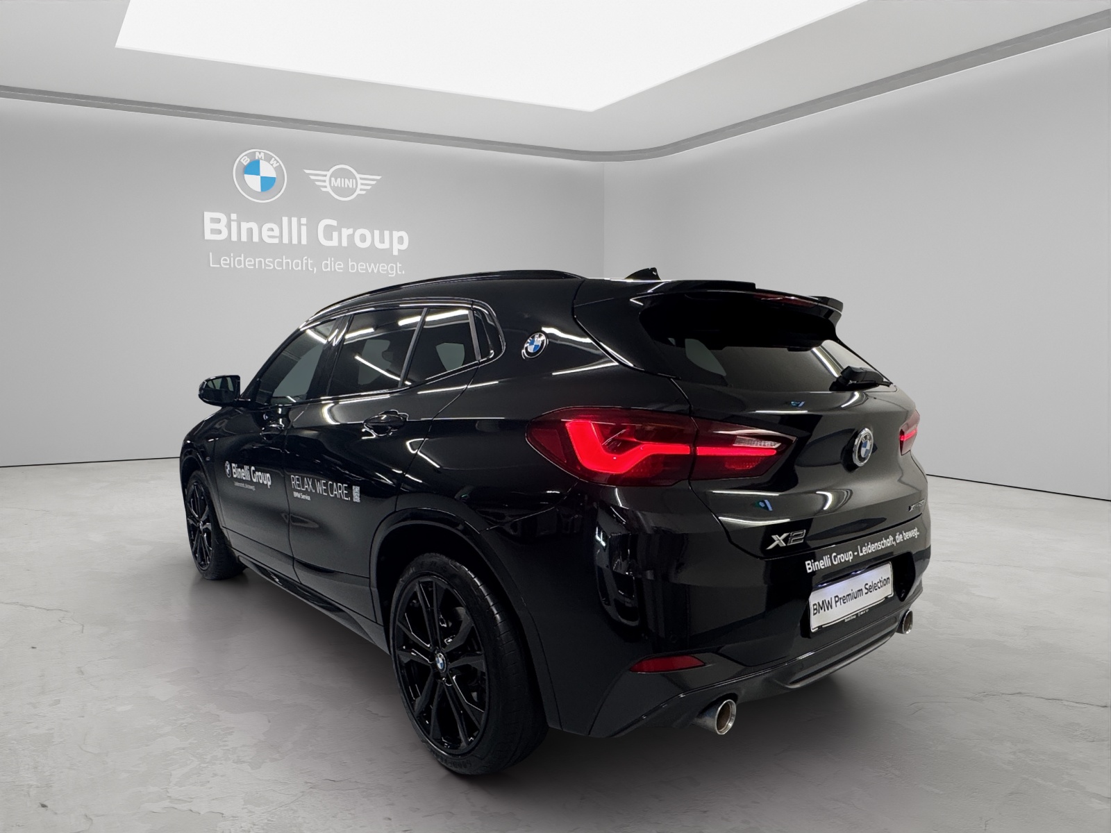 BMW X2 20i xDrive SAG-showroom-element-2