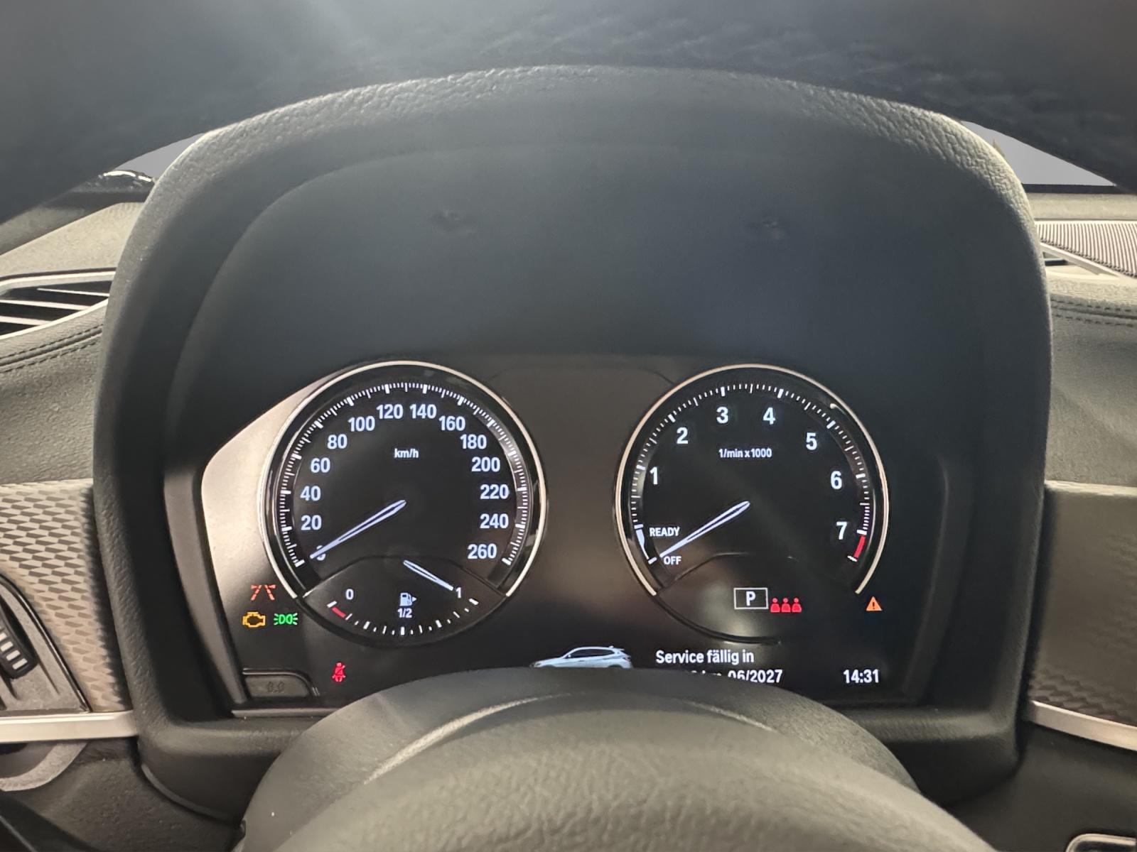 BMW X2 20i xDrive-image-16