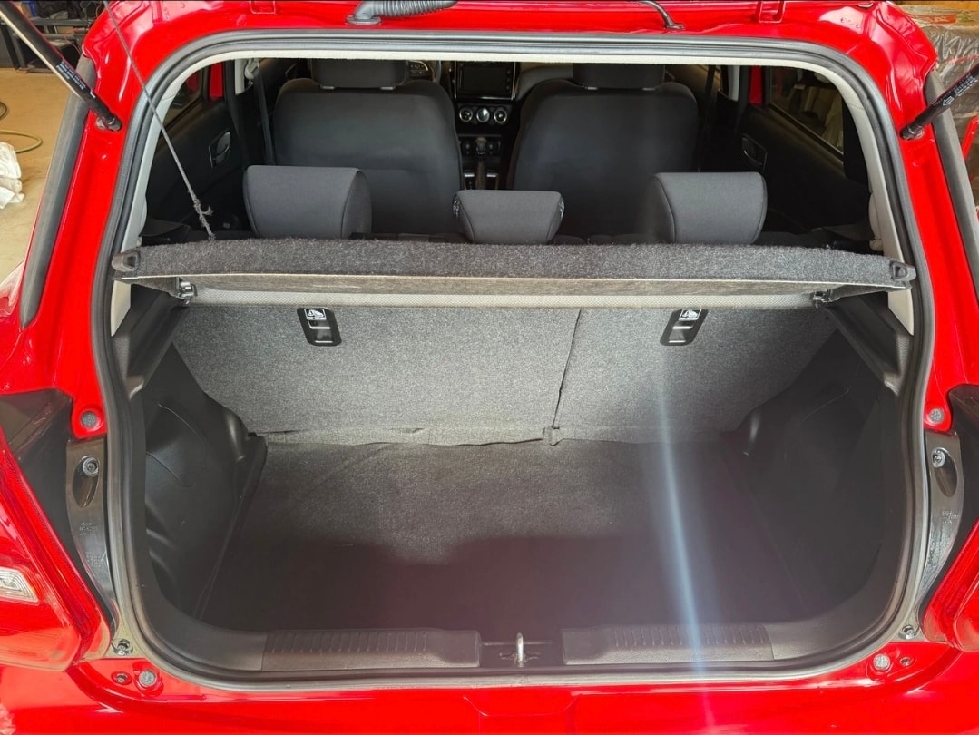 SUZUKI Swift 1.0 12V Compact Top Automatic-image-14