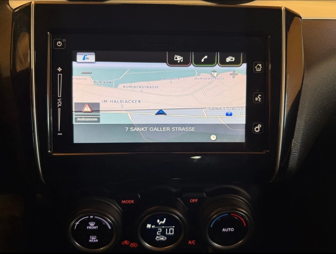 SUZUKI Swift 1.0 12V Compact Top Automatic-image-12
