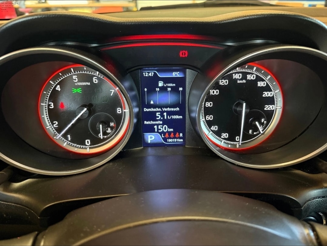 SUZUKI Swift 1.0 12V Compact Top Automatic-image-10