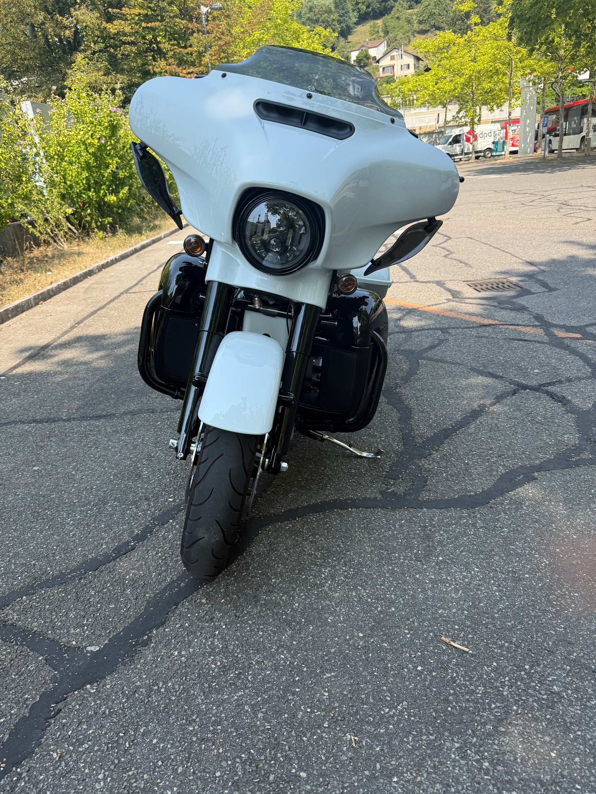 HARLEY-DAVIDSON FLHXS Street Glide Special 114
