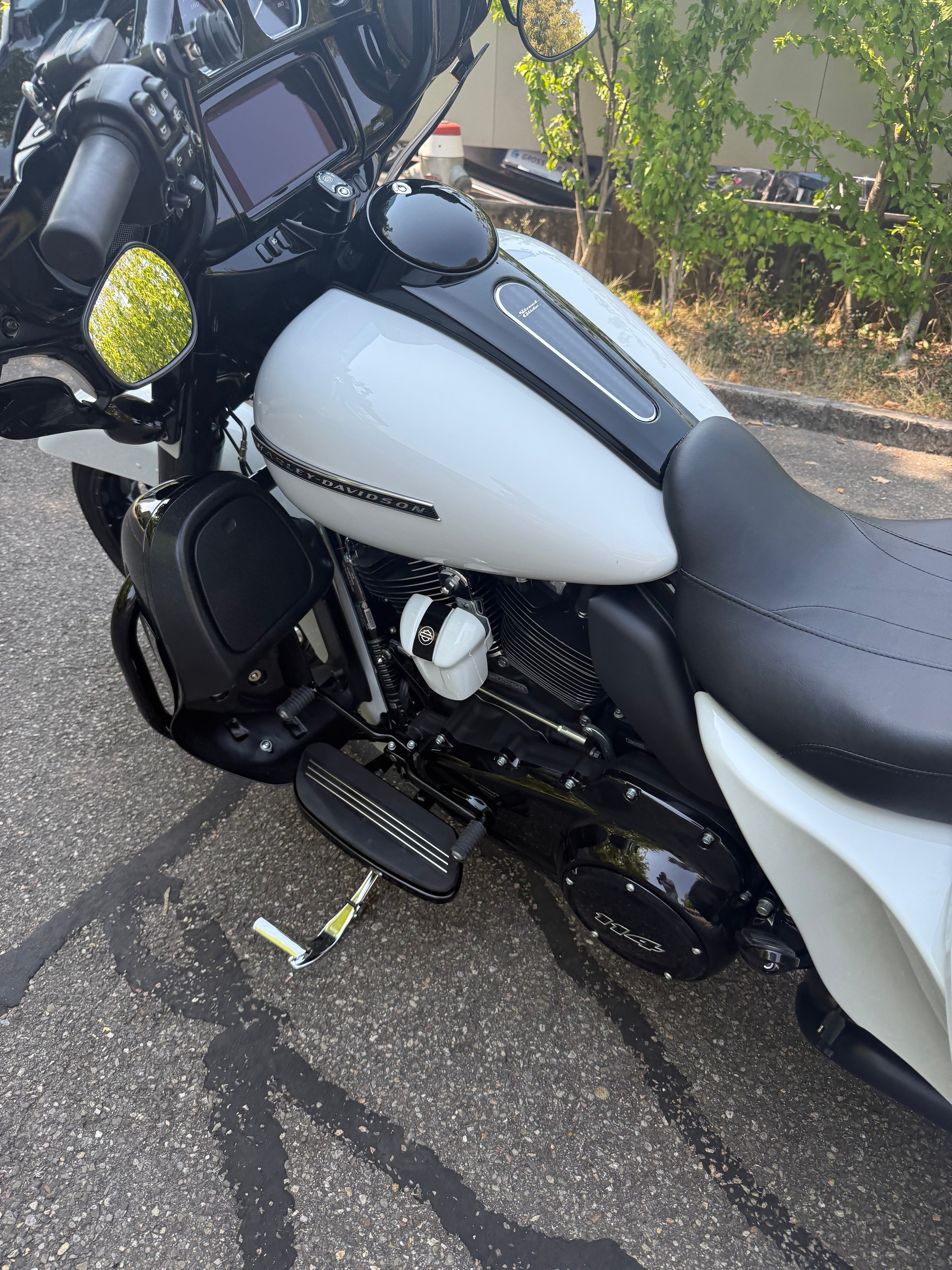 HARLEY-DAVIDSON FLHXS Street Glide Special 114-image-9