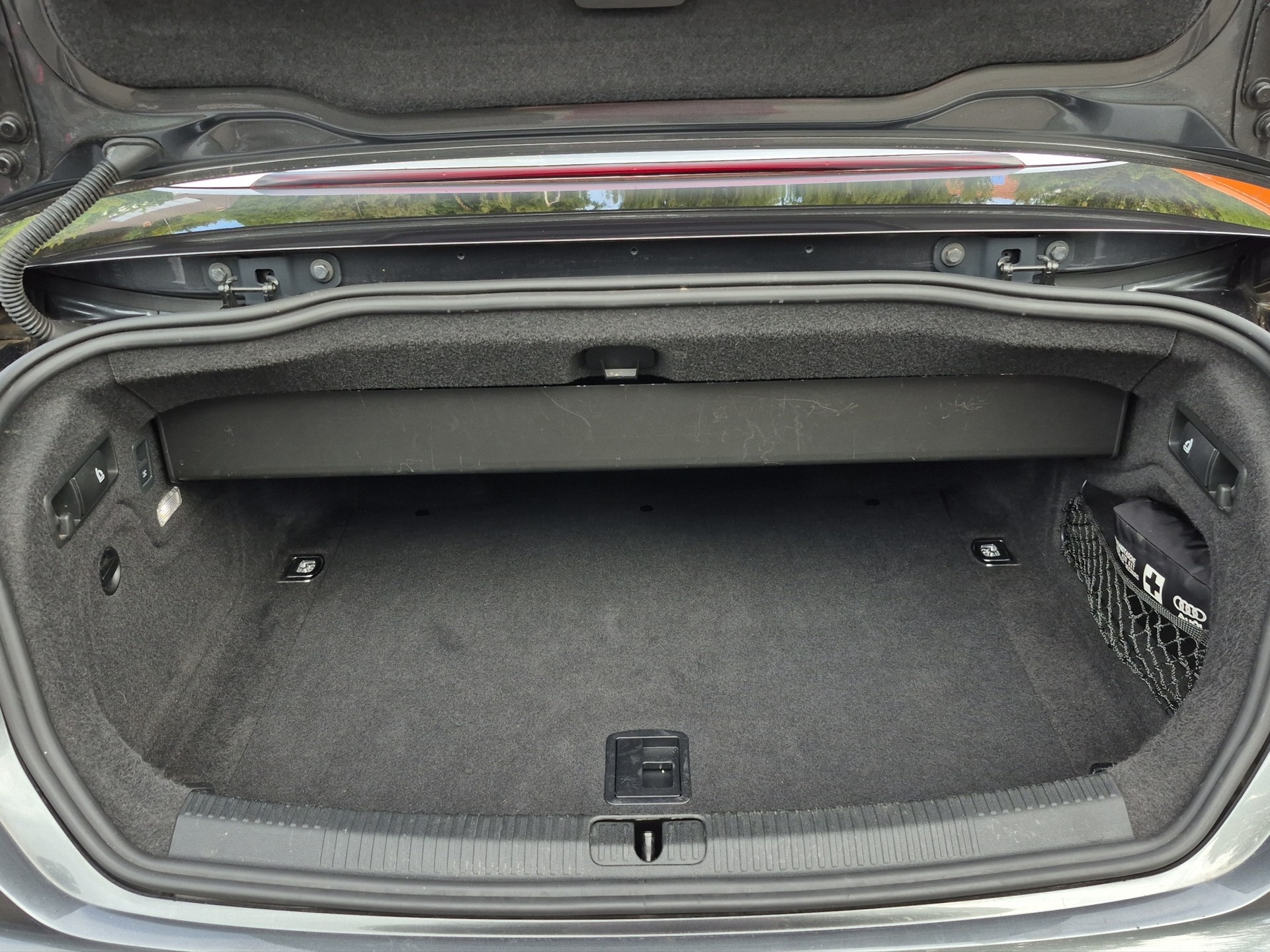 AUDI A5 Cabriolet 40 TFSI S-Line S-tronic quattro-image-16