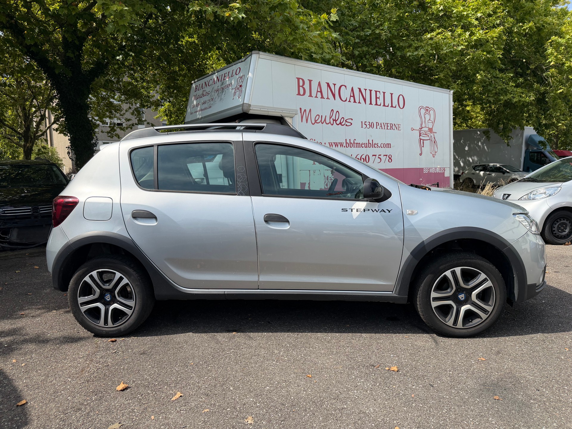 DACIA Sandero Tce 100 Celebration-image-4