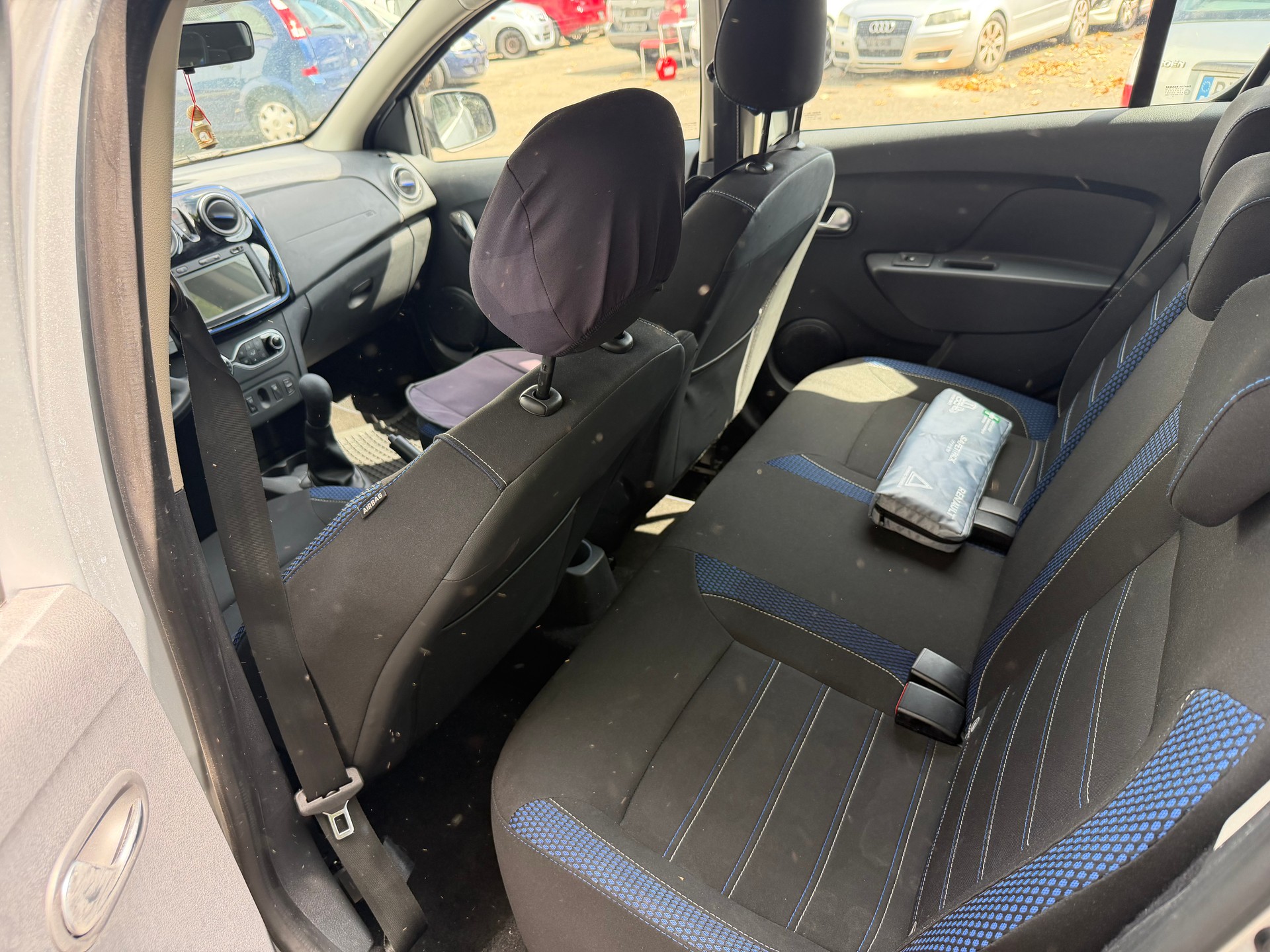 DACIA Sandero Tce 100 Celebration-image-9