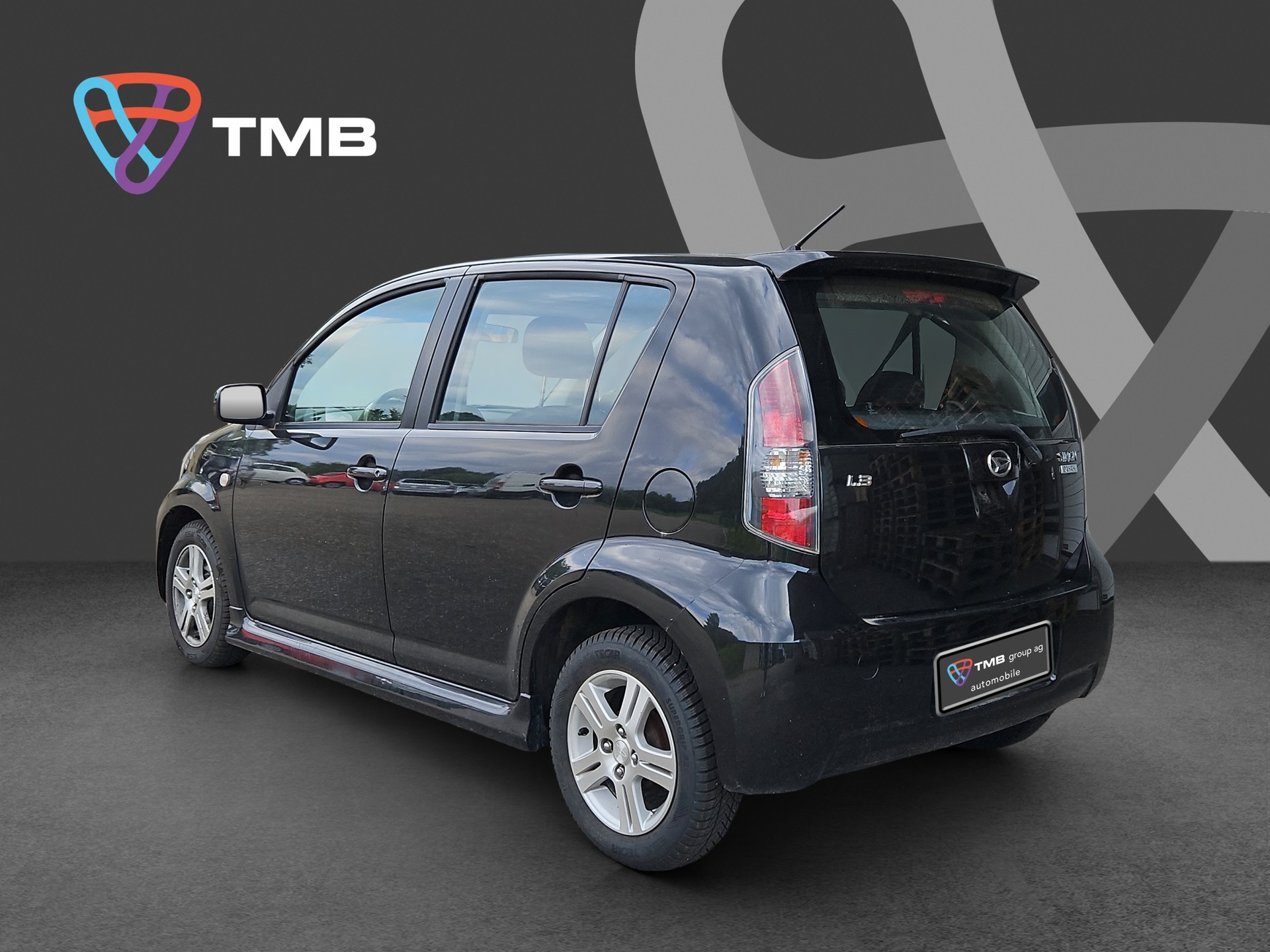 DAIHATSU Sirion 1.3 S eco-4WD Automatic-image-2