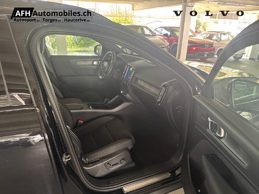 VOLVO EX40 Twin Black Edition AWD-image-15