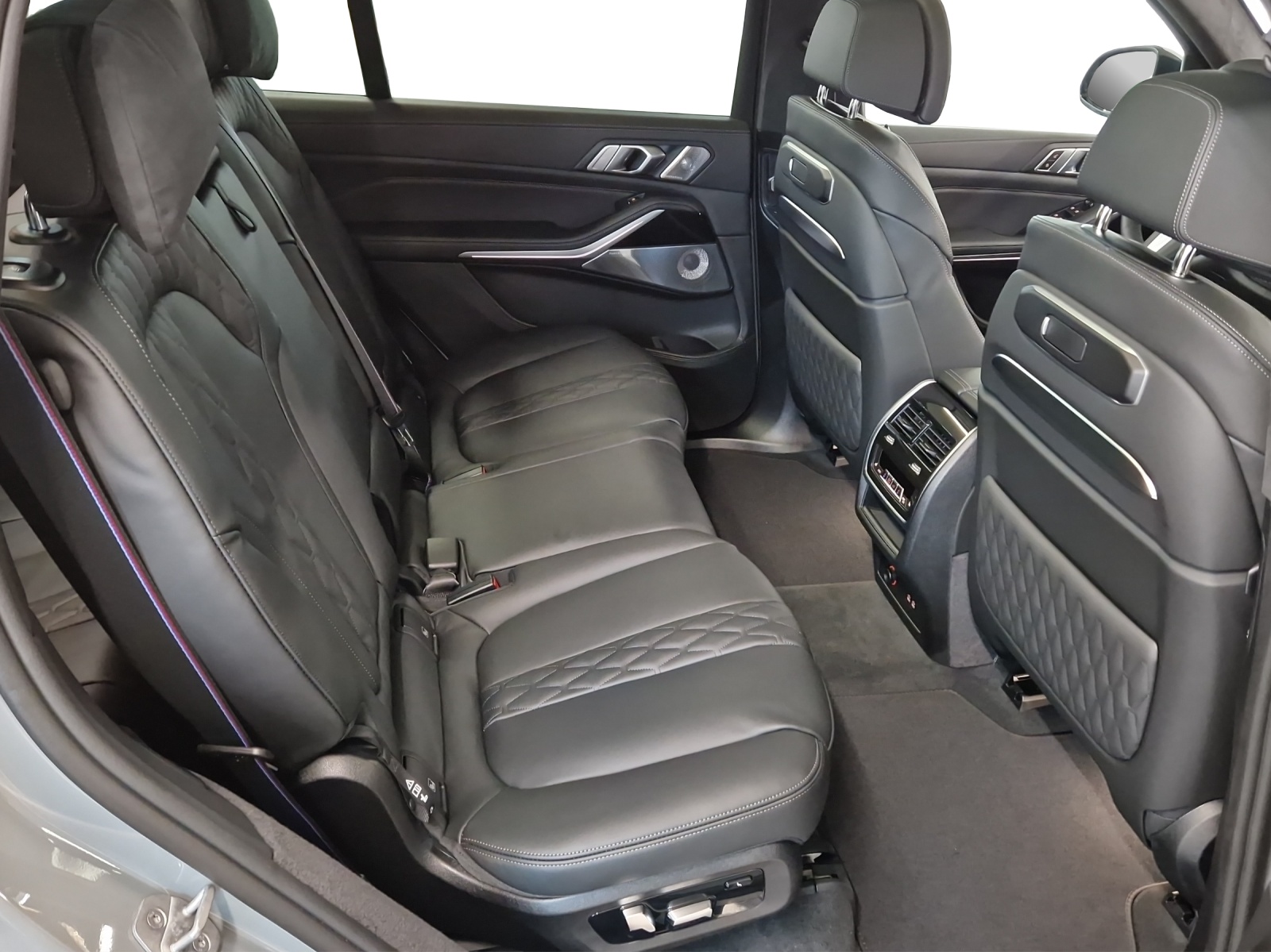 BMW X7 xDrive 40d M Sport Pro-image-17