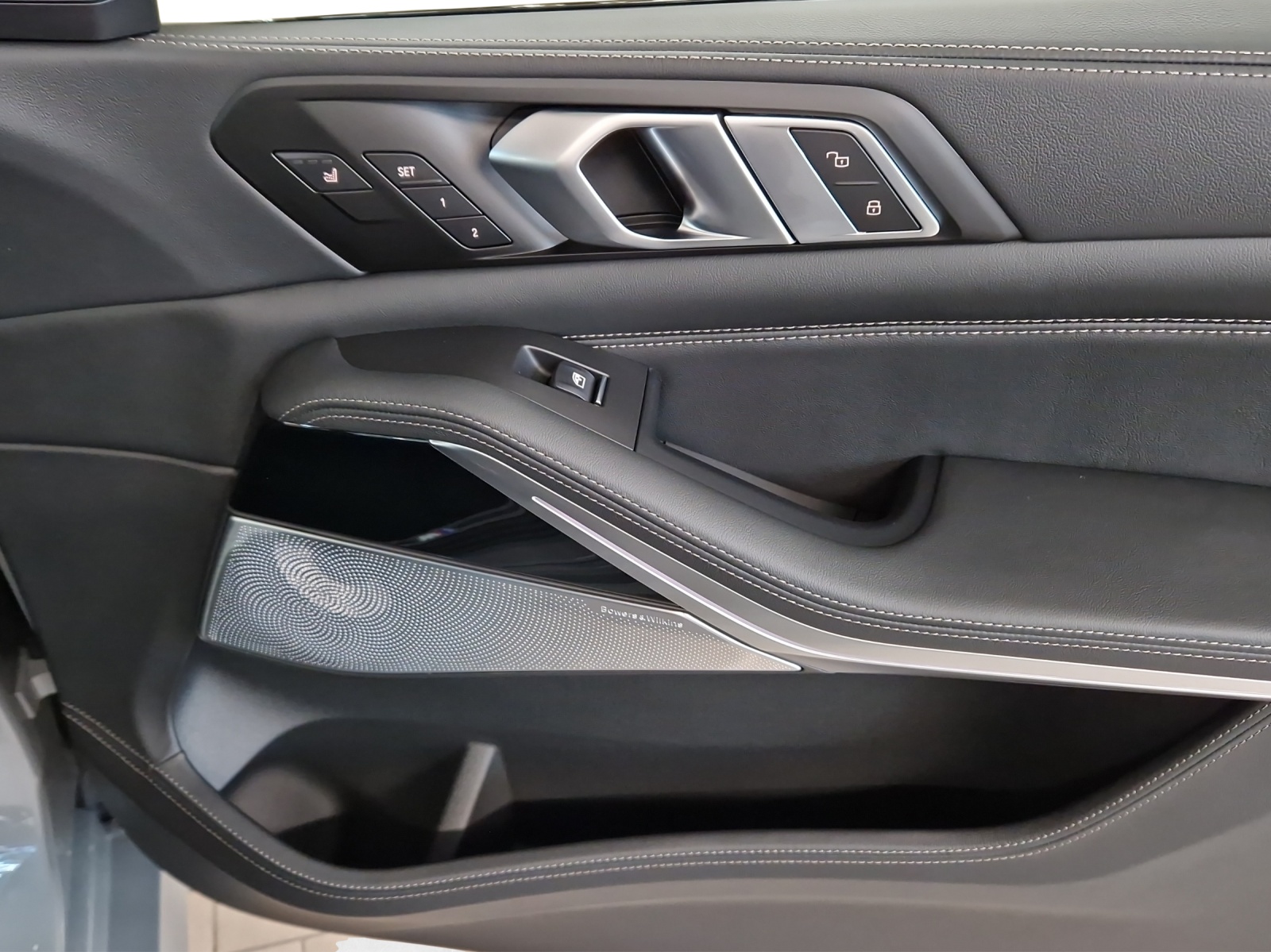 BMW X7 xDrive 40d M Sport Pro-image-8