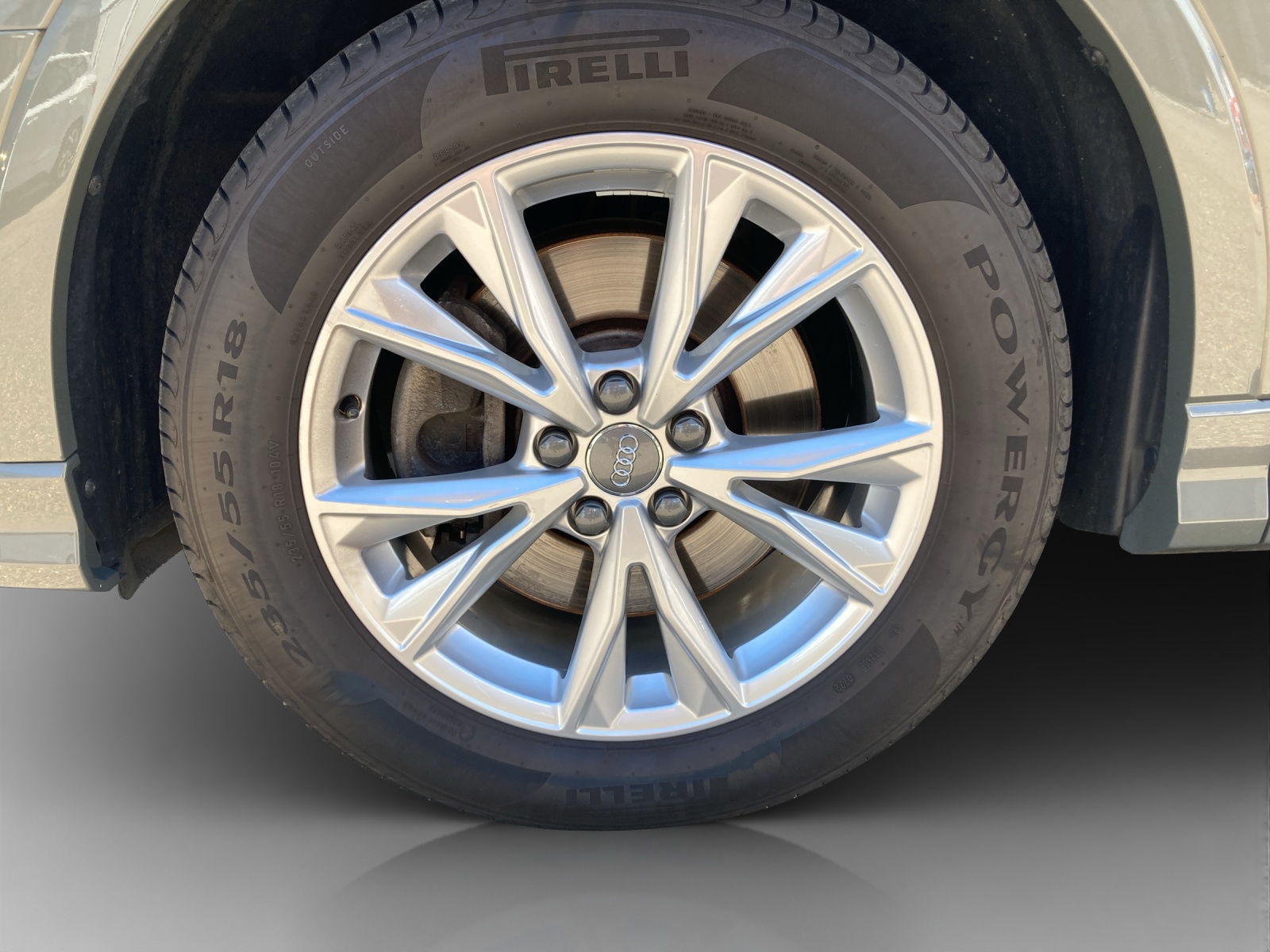 AUDI Q3 40 TFSI S line quattro S-tronic-image-15