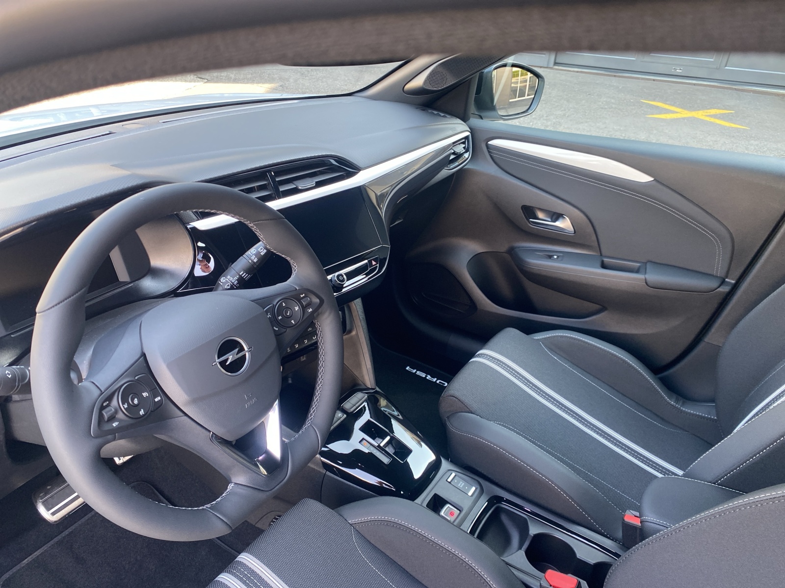 OPEL Corsa 1.2 T Hybrid Viva-image-11