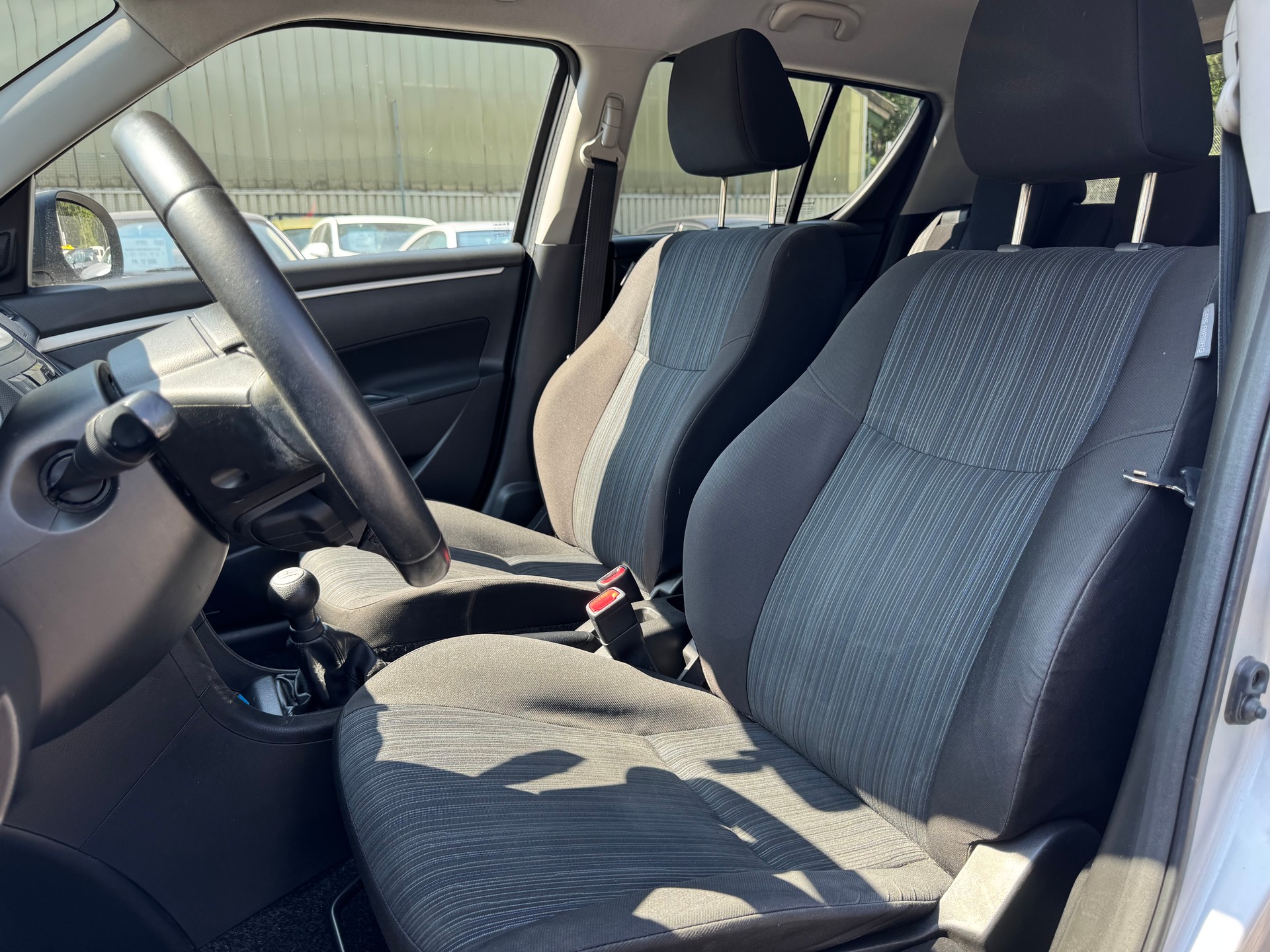SUZUKI Swift 1.2i 16V PizSulai Top 4x4-image-9