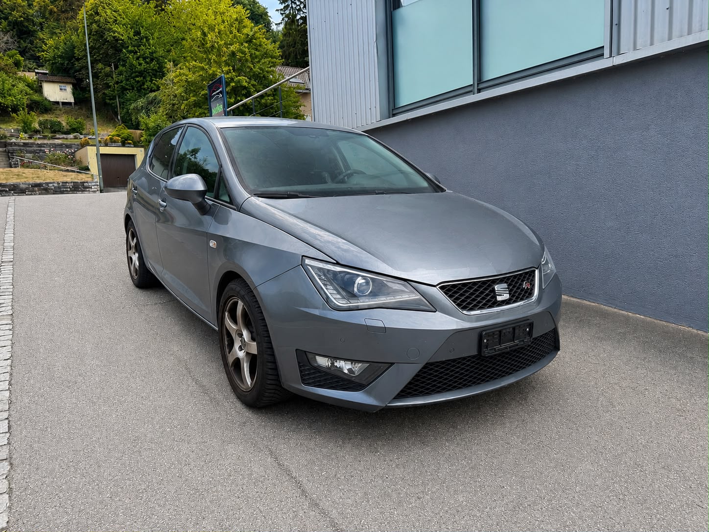 SEAT Ibiza 1.2 TSI FR DSG-image-0