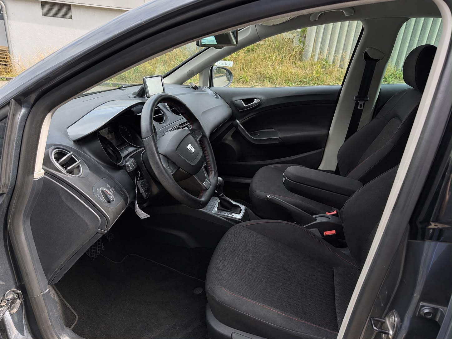 SEAT Ibiza 1.2 TSI FR DSG-image-11