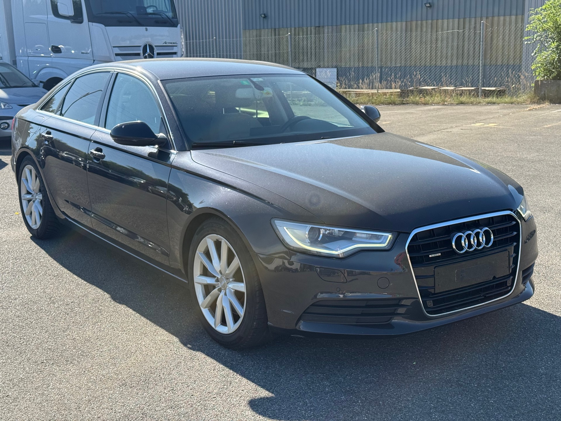 AUDI A6-image-2