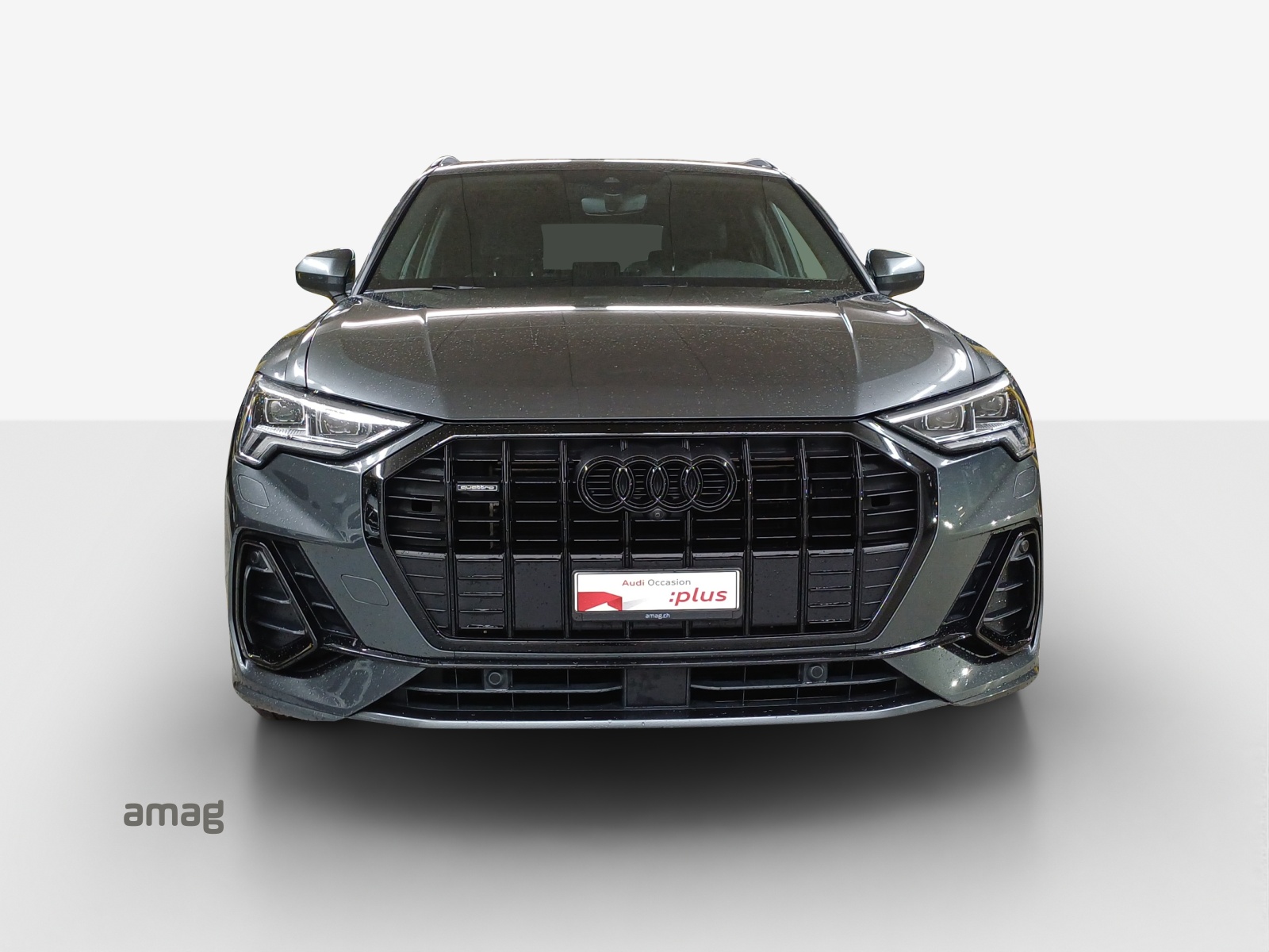 AUDI Q3 45 TFSI S line quattro S-tronic-image-6