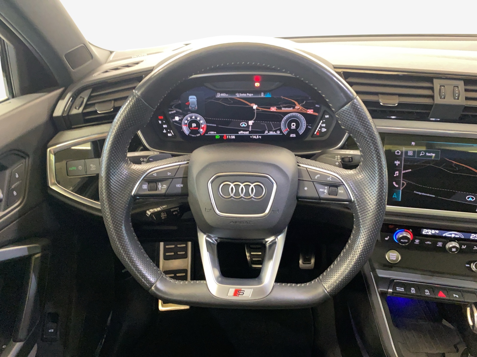 AUDI Q3 45 TFSI S line quattro S-tronic-image-9