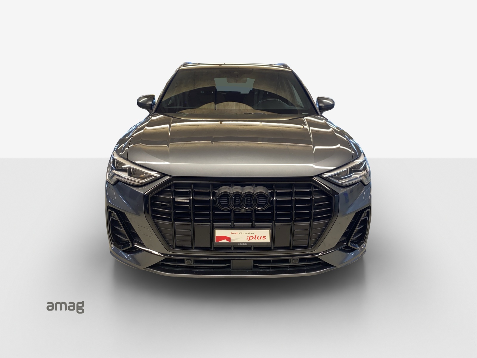 AUDI Q3 45 TFSI S line quattro S-tronic-image-6