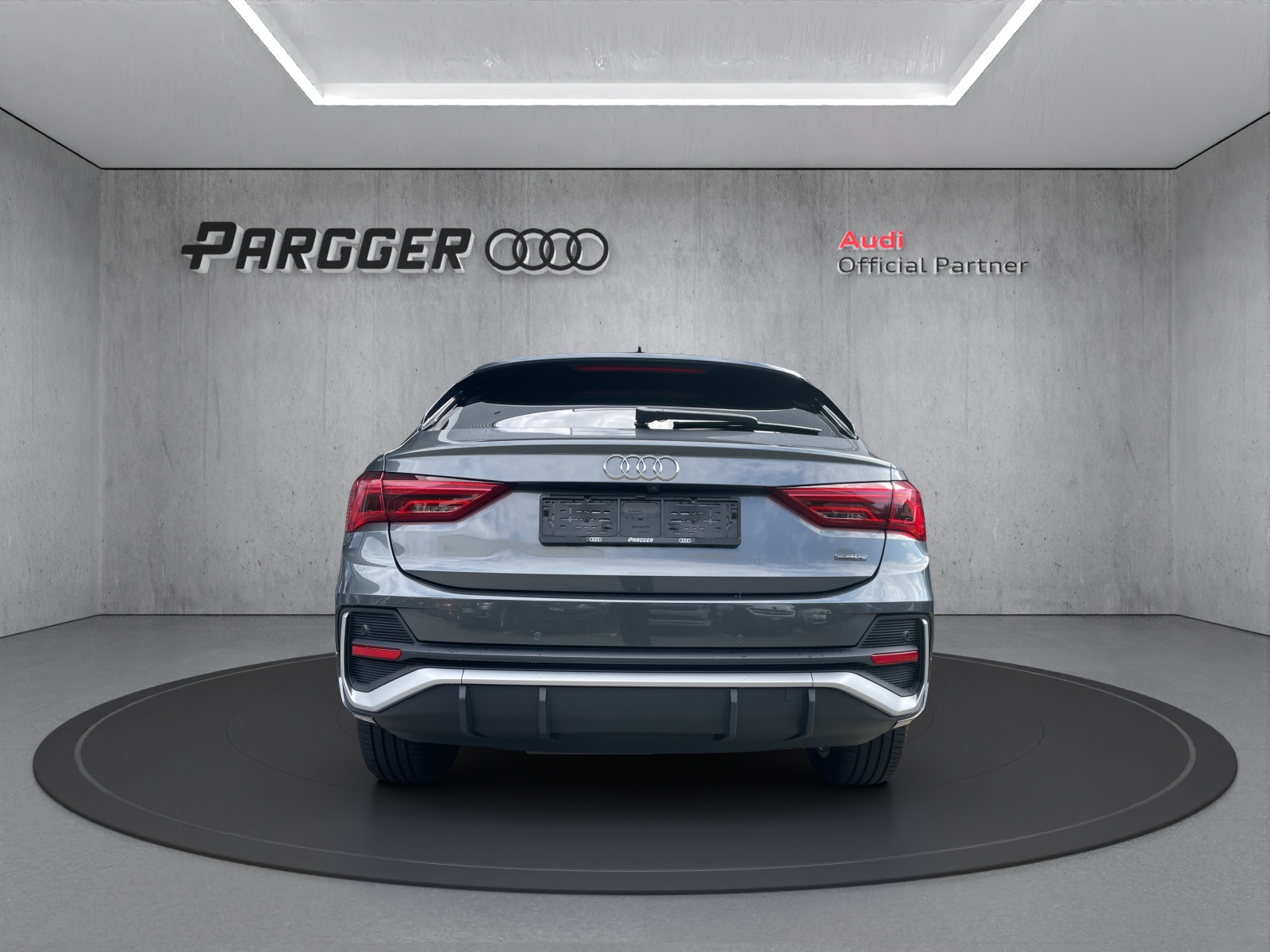 AUDI Q3 Sportback 40 TDI S line Attraction quattro S-tronic-image-3
