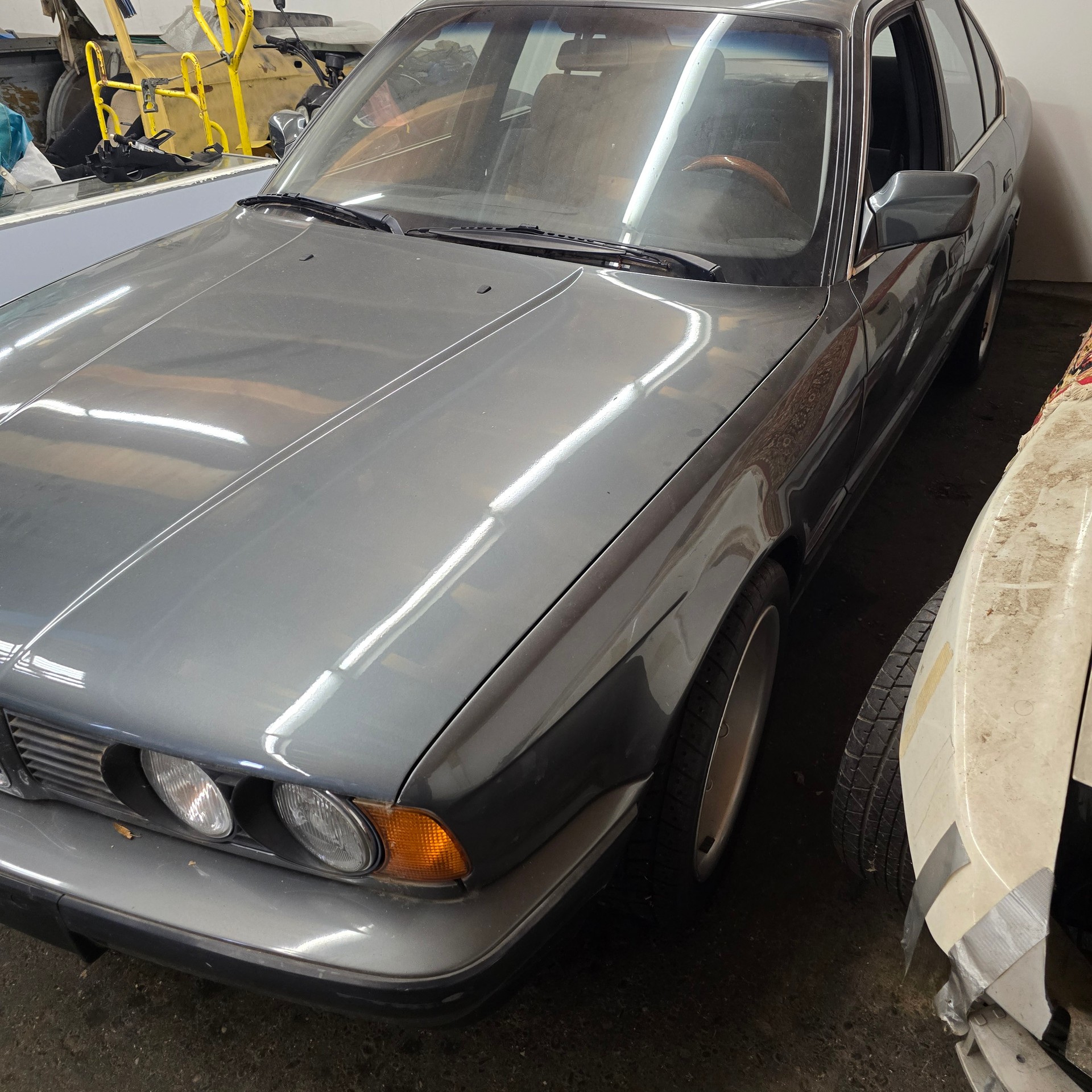 BMW 535i-image-4