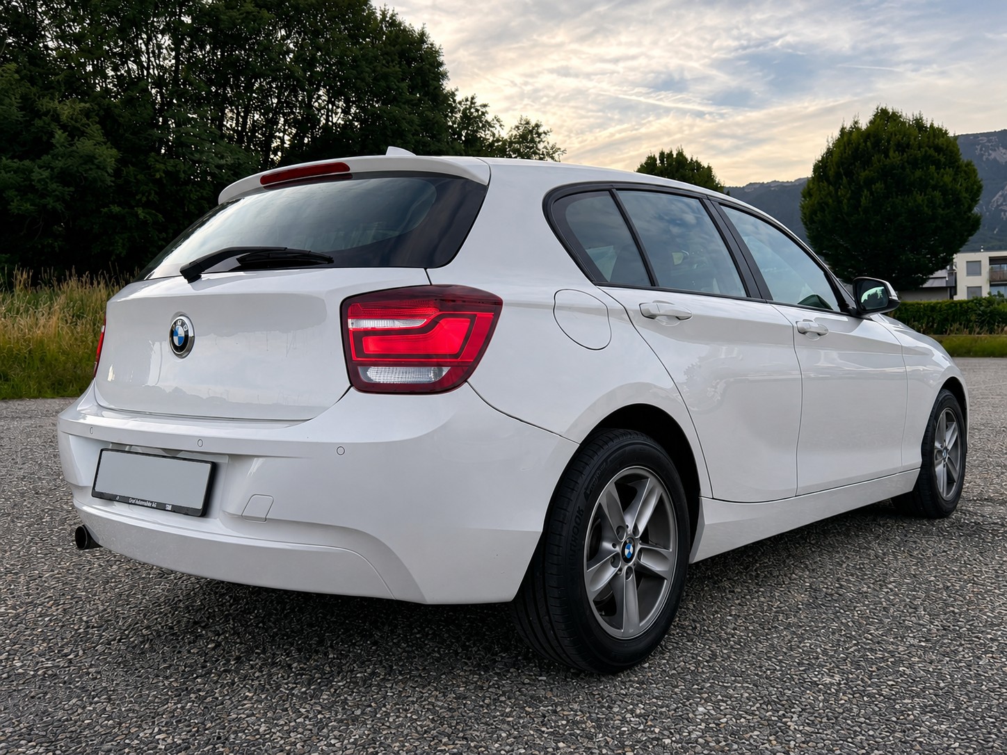BMW 116i Steptronic-image-6