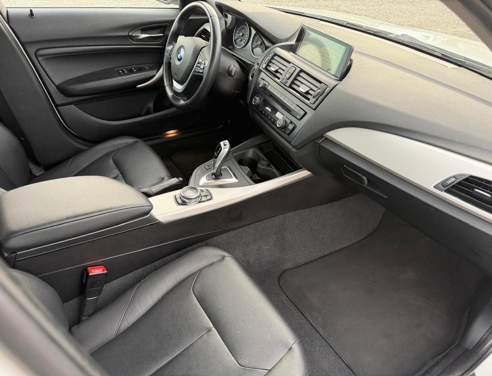 BMW 116i Steptronic-image-11