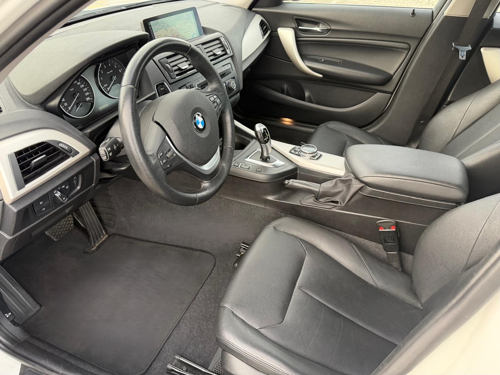 BMW 116i Steptronic-image-10