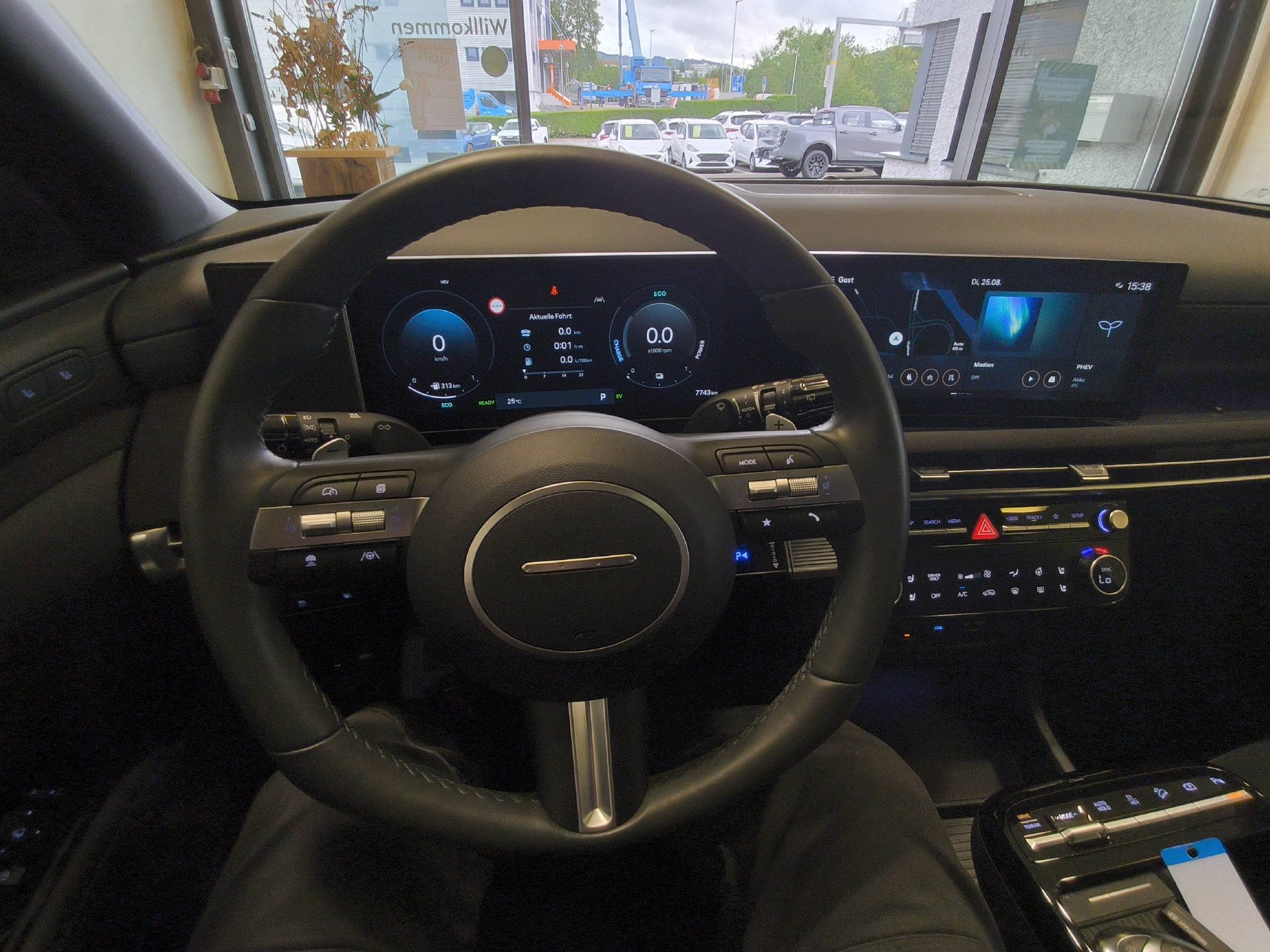 HYUNDAI Tucson 1.6 T-GDi PHEV 20th Anniversary 4WD-image-21