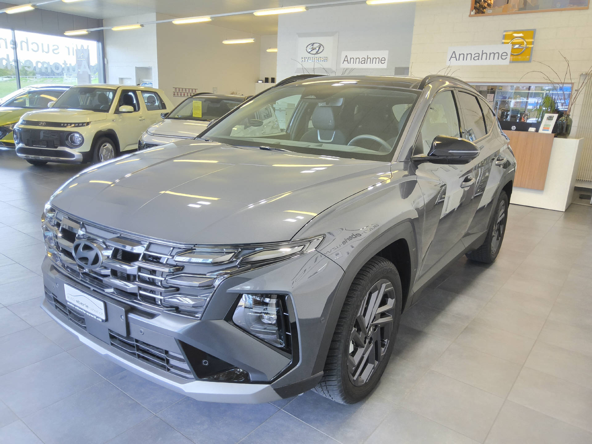 HYUNDAI Tucson 1.6 T-GDi PHEV 20th Anniversary 4WD-image-3