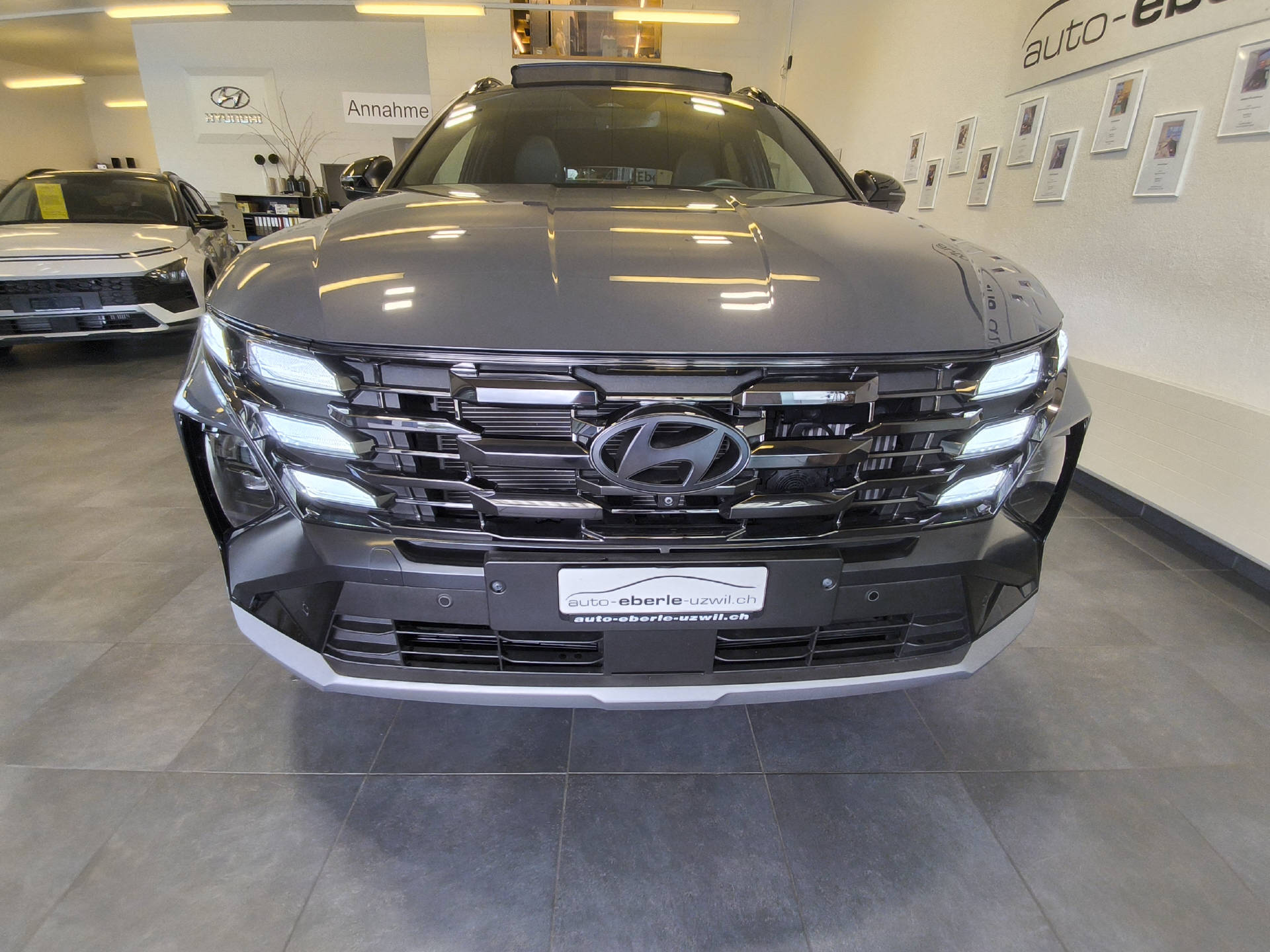 HYUNDAI Tucson 1.6 T-GDi PHEV 20th Anniversary 4WD-image-23