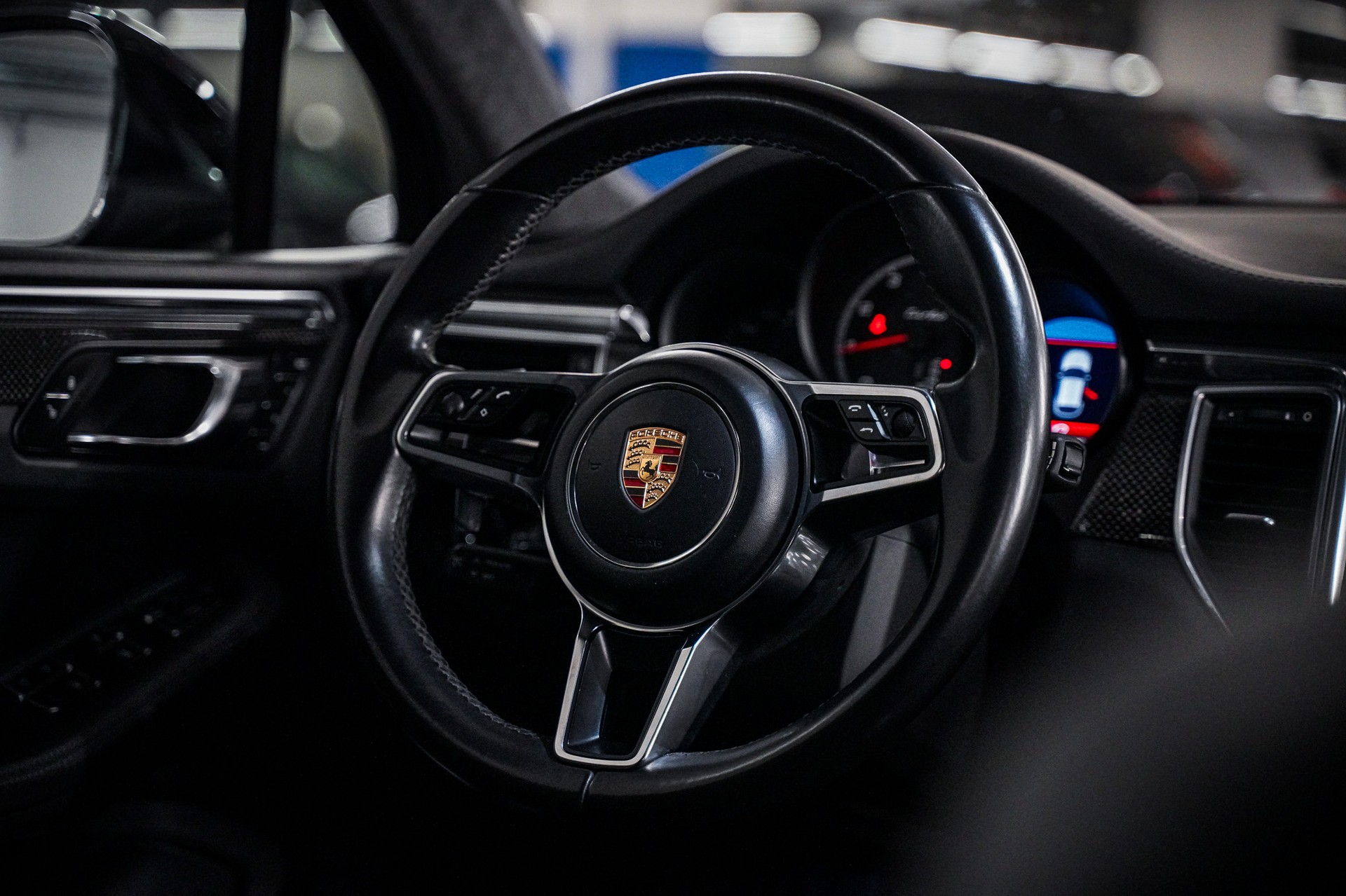 PORSCHE Macan Turbo PDK-image-11