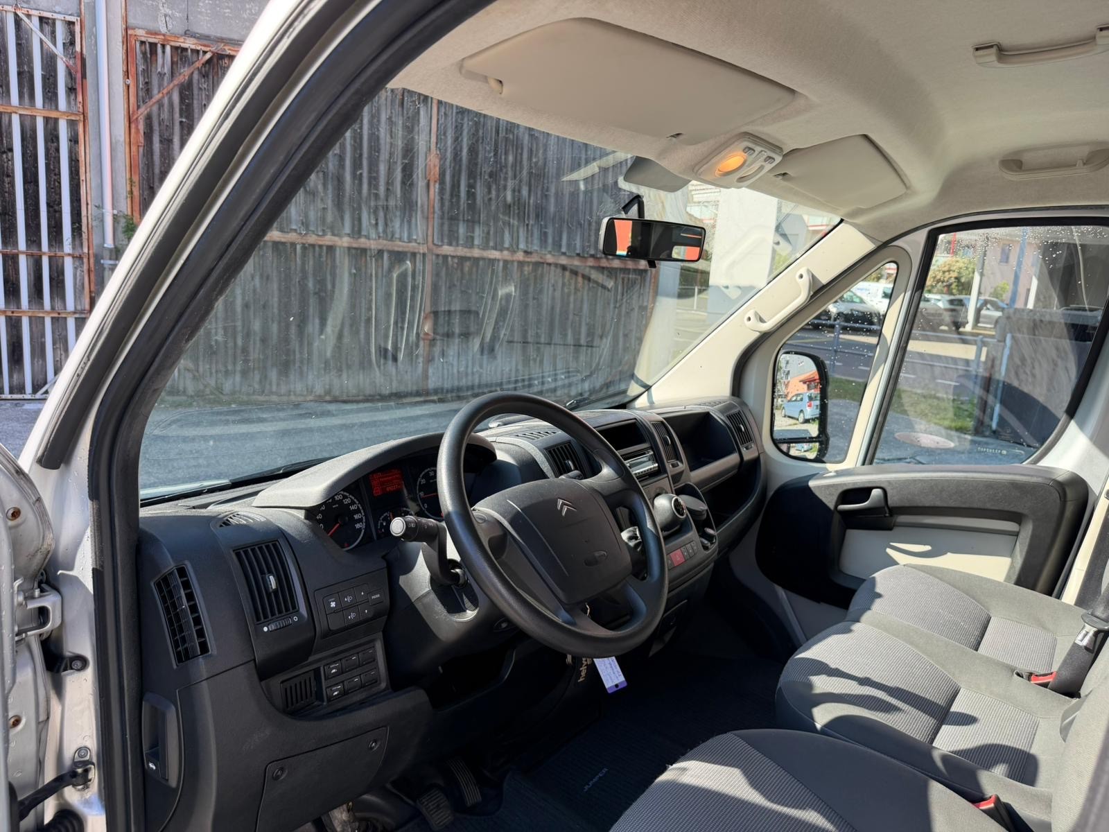 CITROEN Jumper 2.2 HDi 33 L2H2-image-9