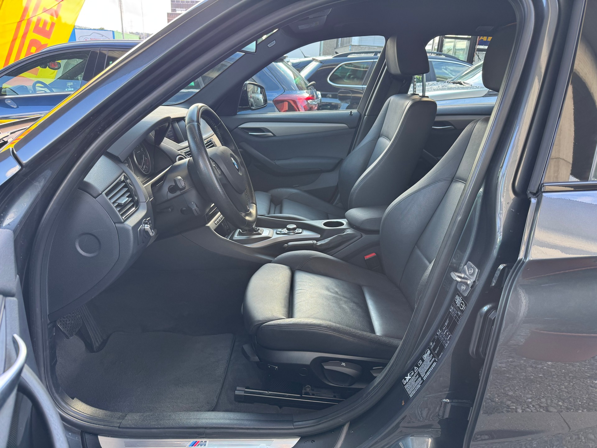 BMW X1 xDrive 20d Sport Line Steptronic-image-2