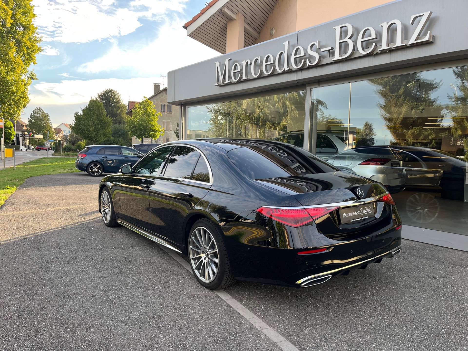 MERCEDES-BENZ S 350 d 4Matic AMG Line 9G-Tronic-image-3