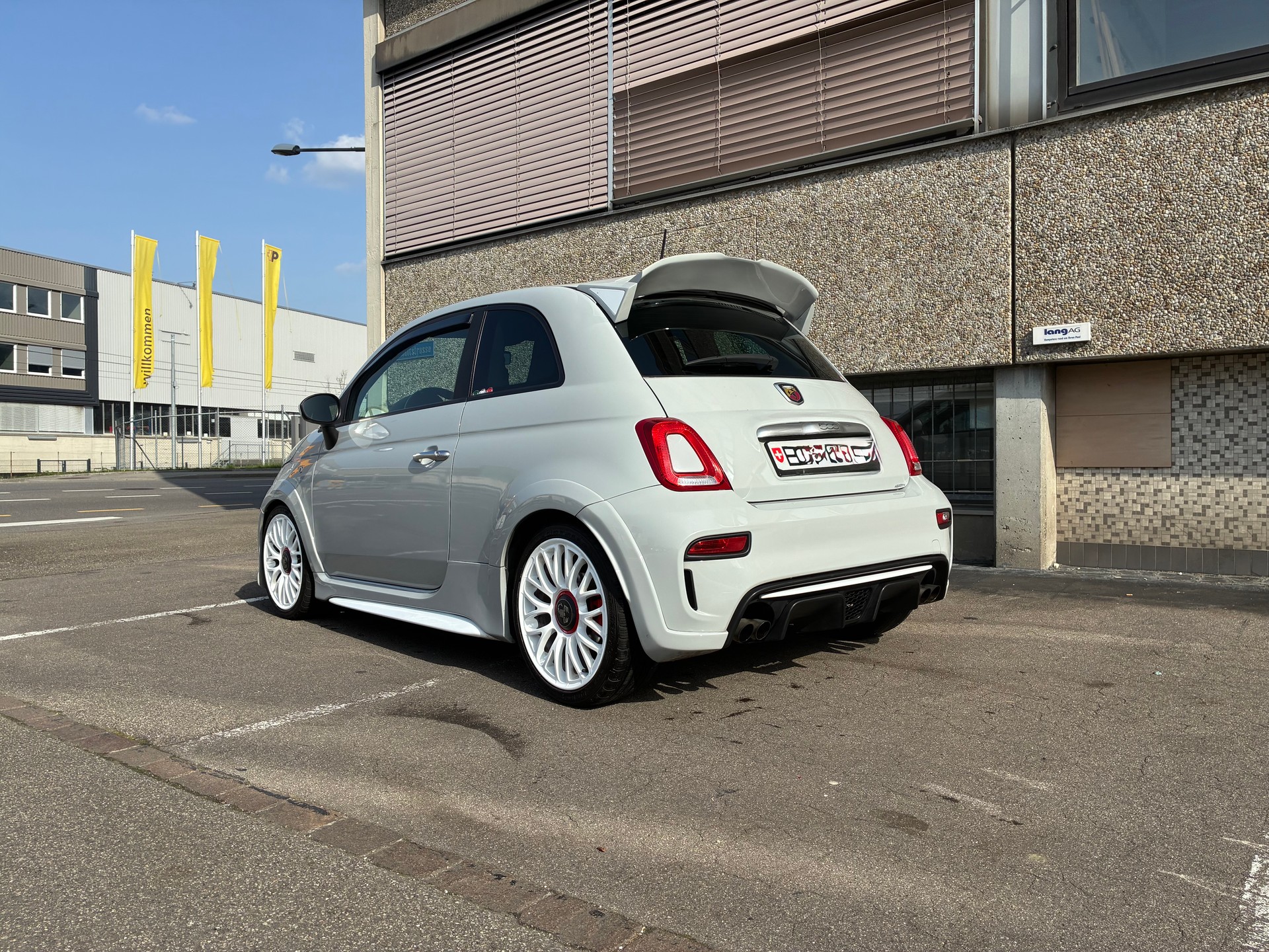 FIAT 500 Abarth-image-4