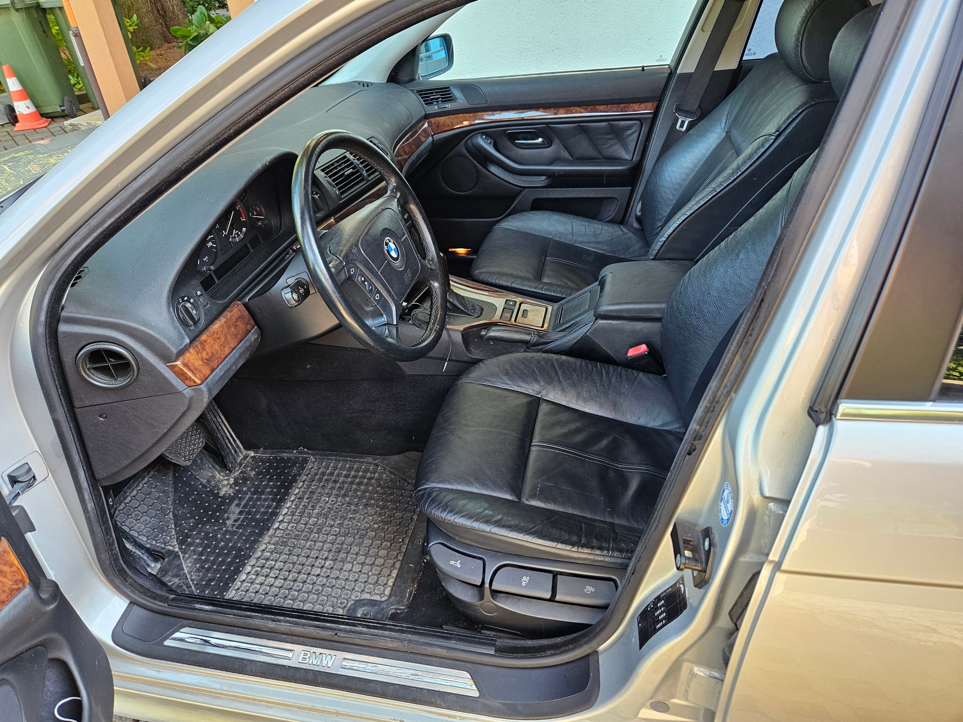 BMW 540i ABS dAiB-image-7