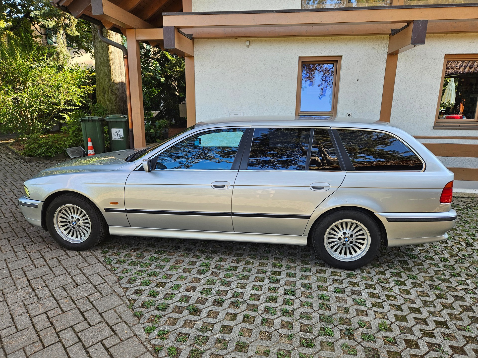 BMW 540i ABS dAiB-image-1