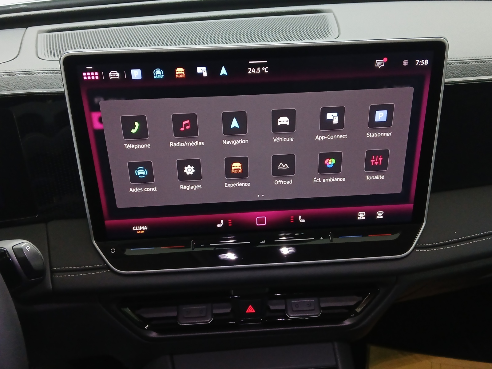 VW Tiguan 2.0 TSI DSG Life 4Motion-image-10