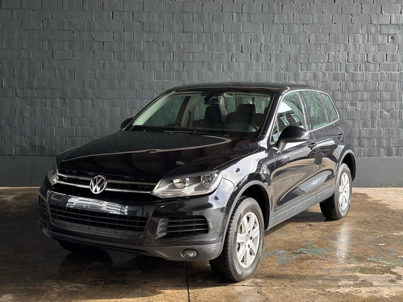 VW Touareg 3.0 TDI BMT Terrain Tech Tiptronic-image-0