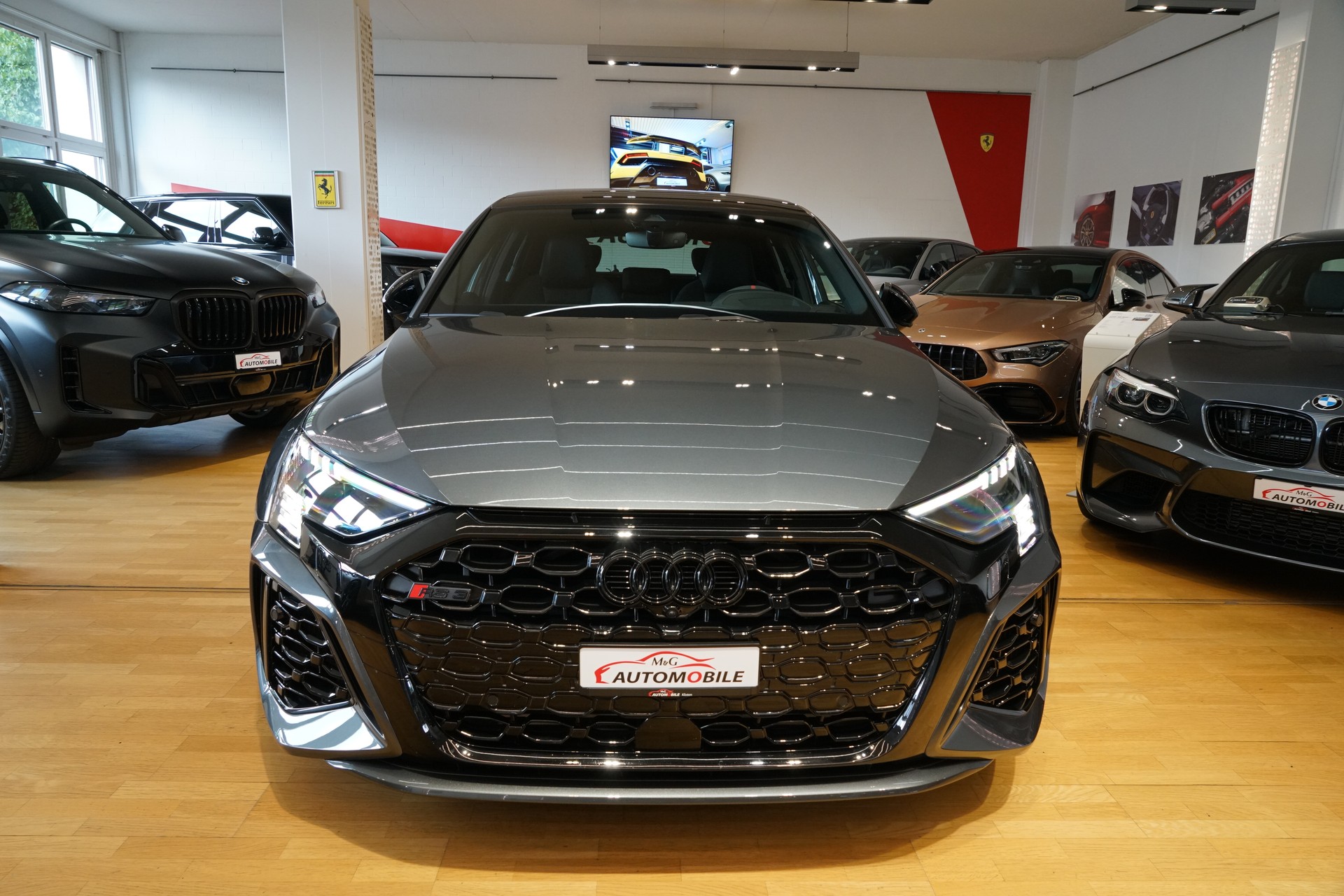 AUDI RS3 Sportback 2.5 TSI quattro S-tronic-image-1