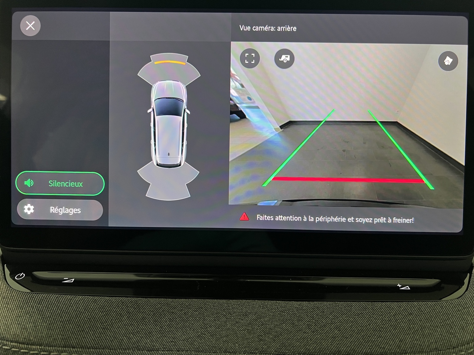 SKODA Enyaq 85 Dynamic-image-10
