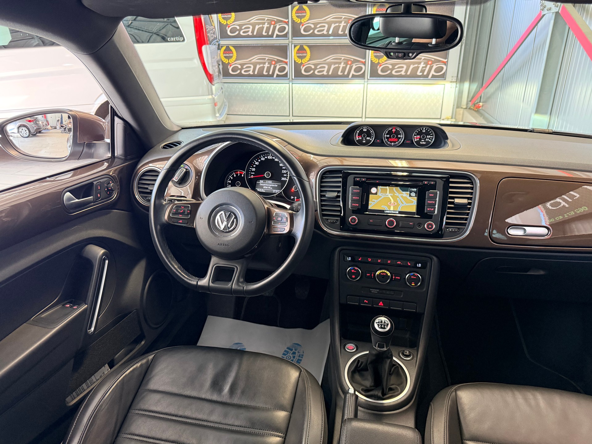 VW Beetle 1.4 TSI Design-image-12
