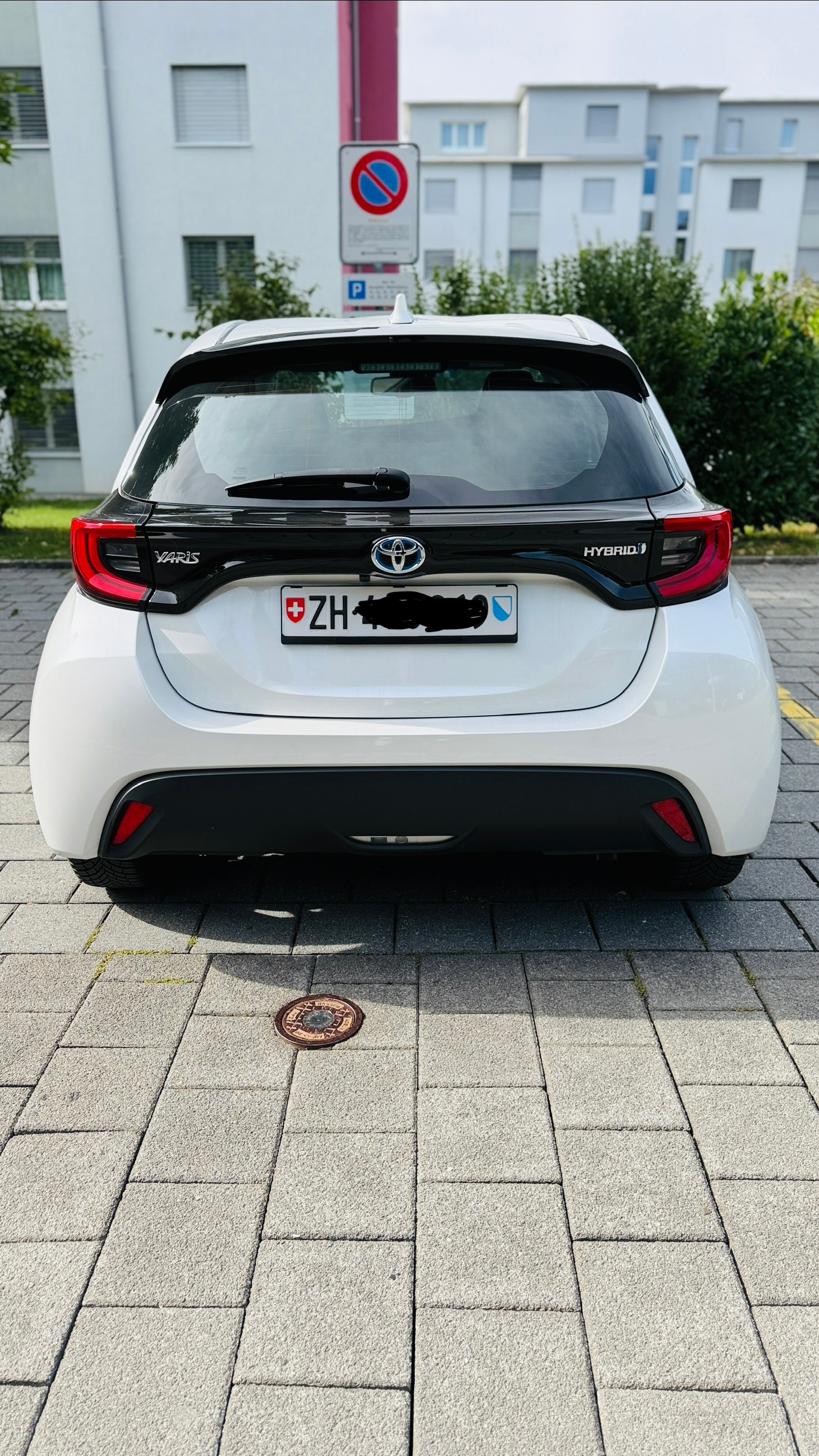 TOYOTA 1.5 VVT-i HSD Trend-image-3