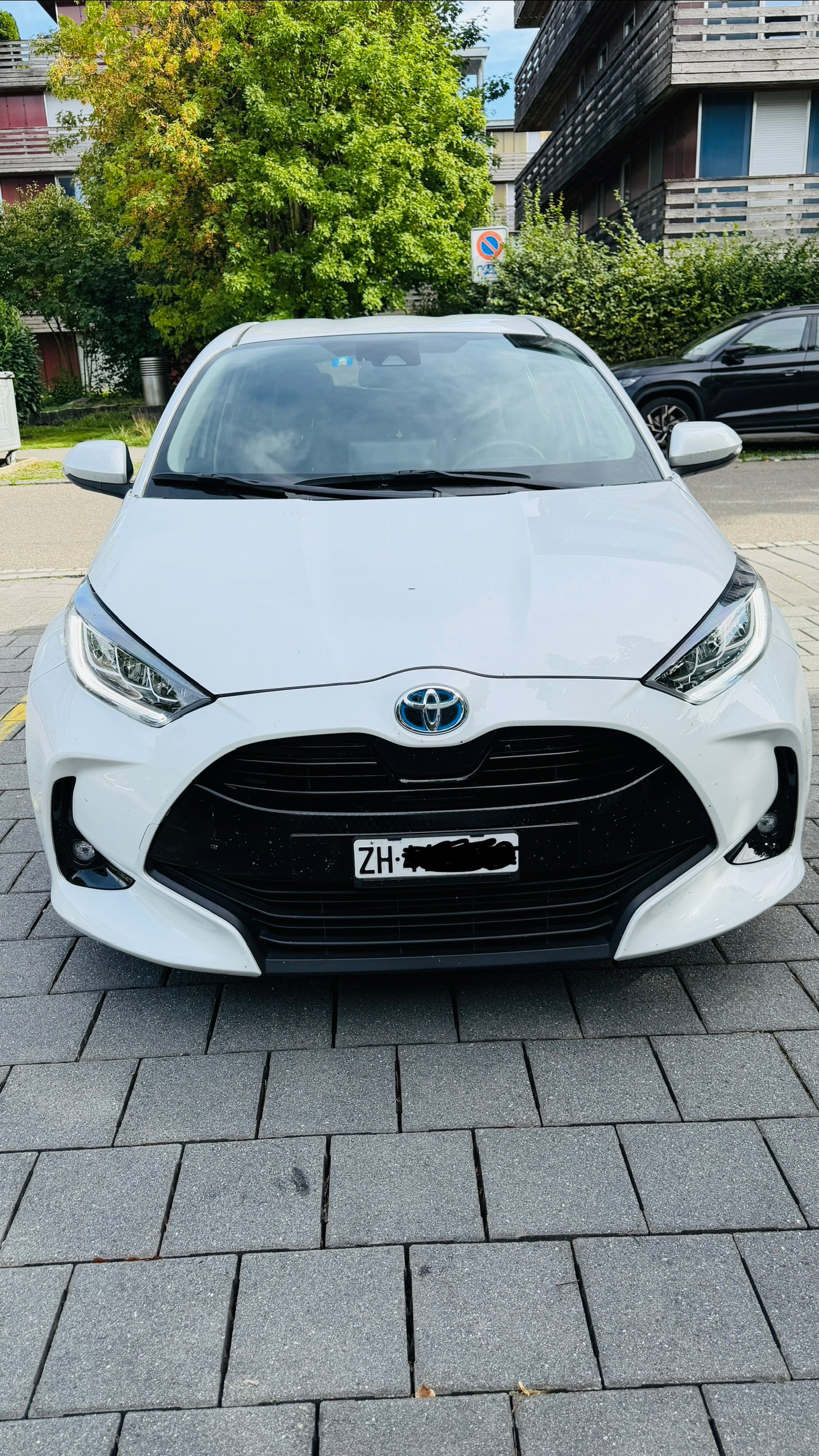 TOYOTA 1.5 VVT-i HSD Trend-image-2