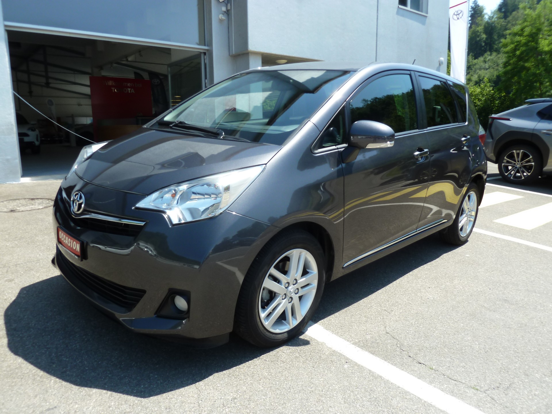 TOYOTA Verso-S 1.33 Linea Sol-image-1